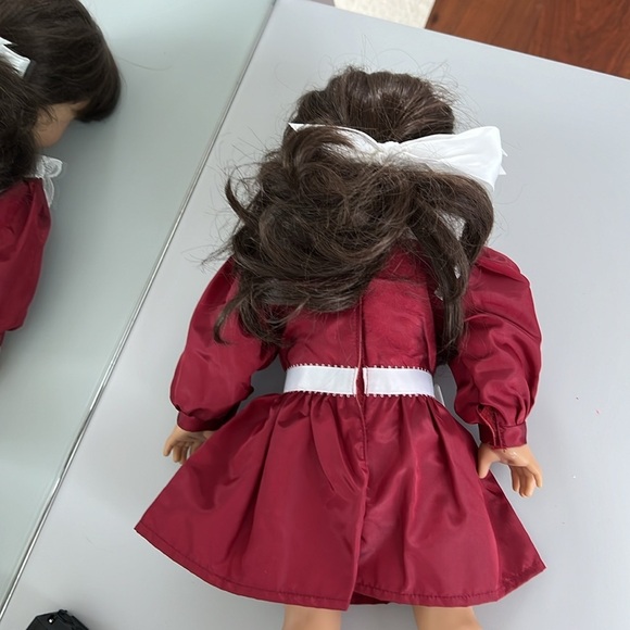 Vintage American Girl Samantha Christmas dress with tights & bow excellent cond - Picture 2 of 9